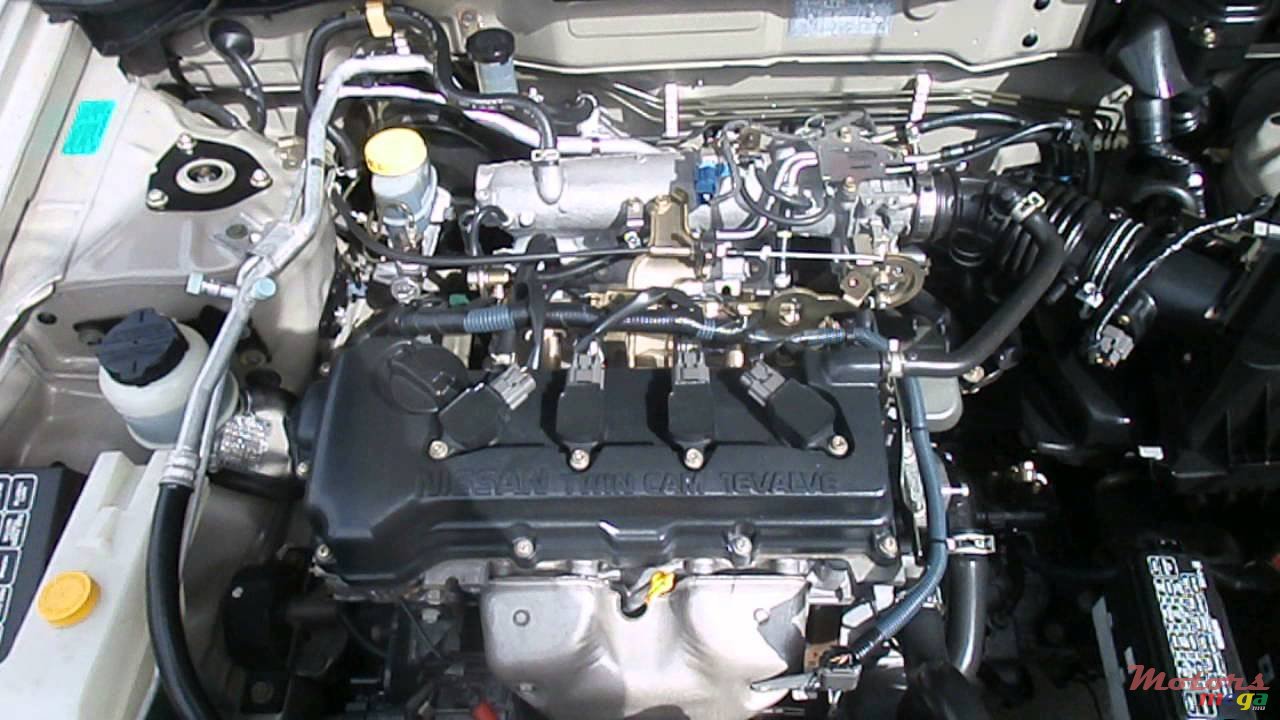 2010' Nissan Sunny photo #1