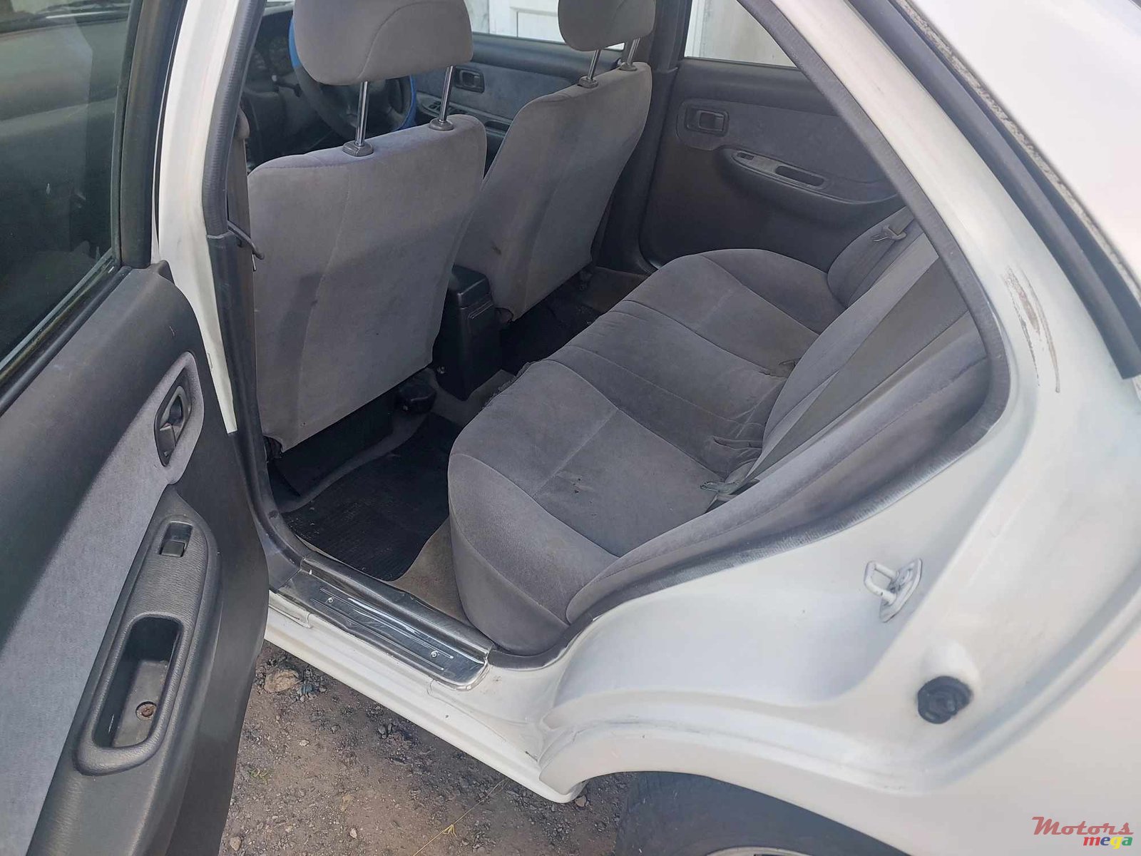 1999' Nissan Sunny B14 photo #6