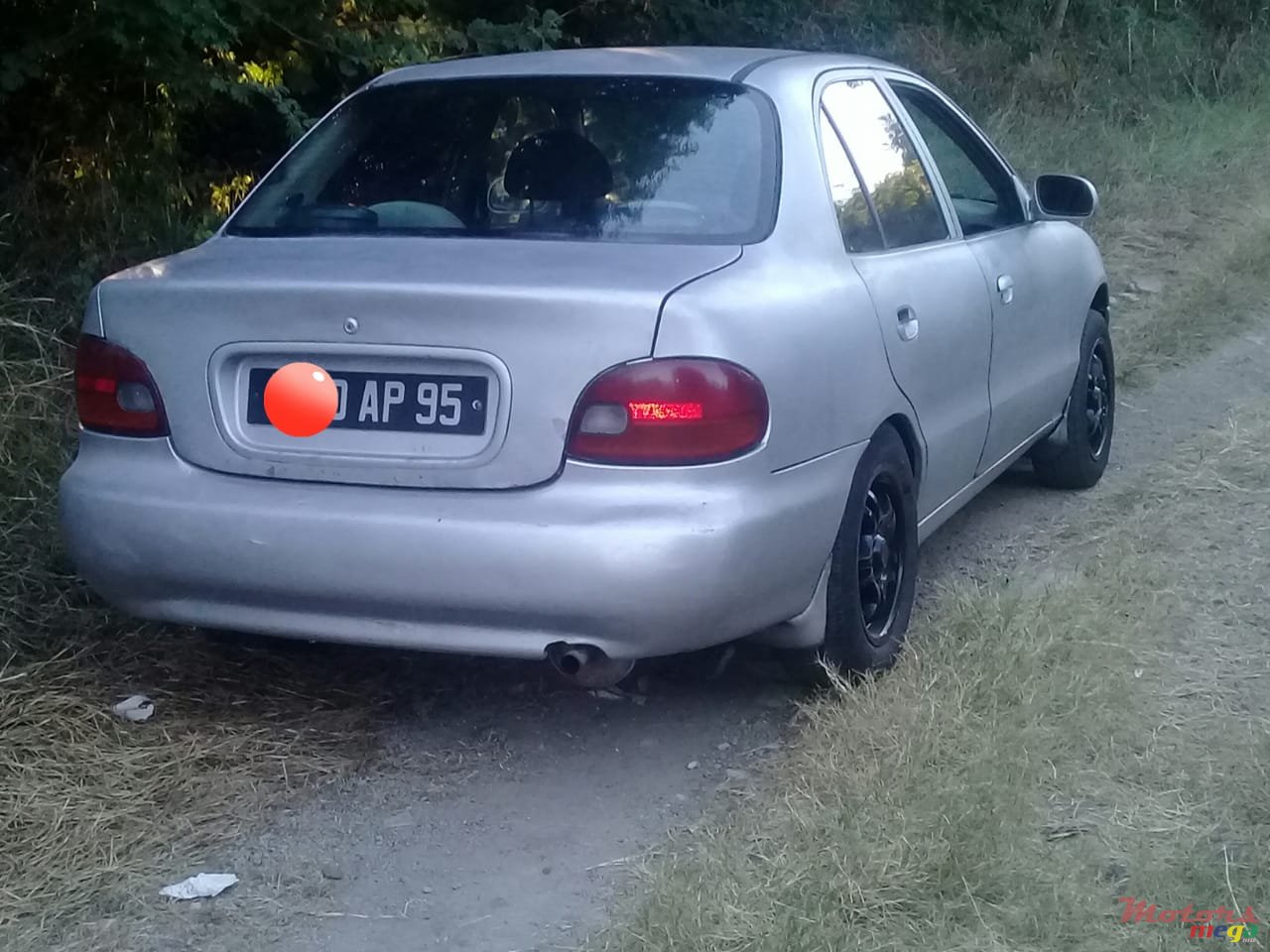 1995' Hyundai Accent photo #1