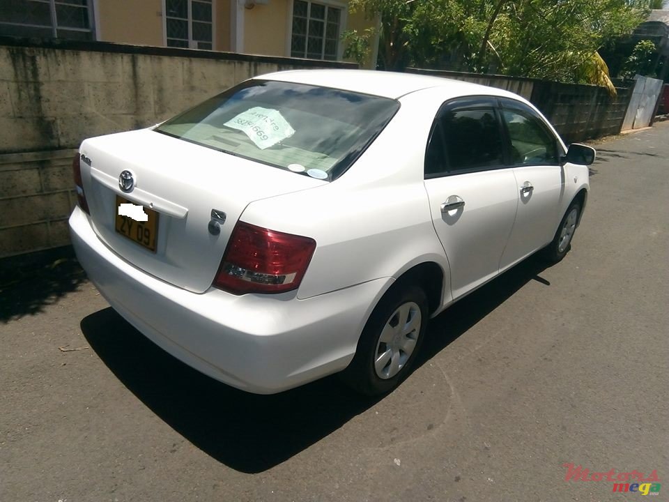 2009' Toyota Axio 0 photo #2