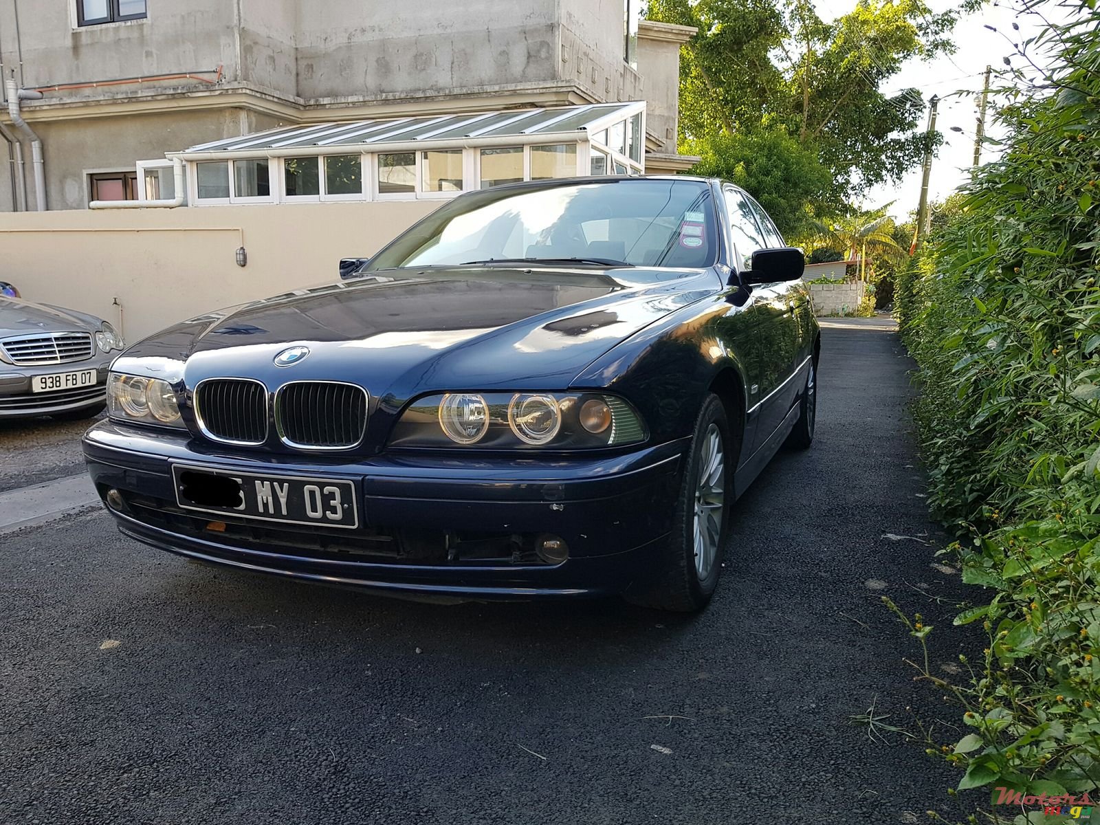 2004' BMW 520i petrol photo #2