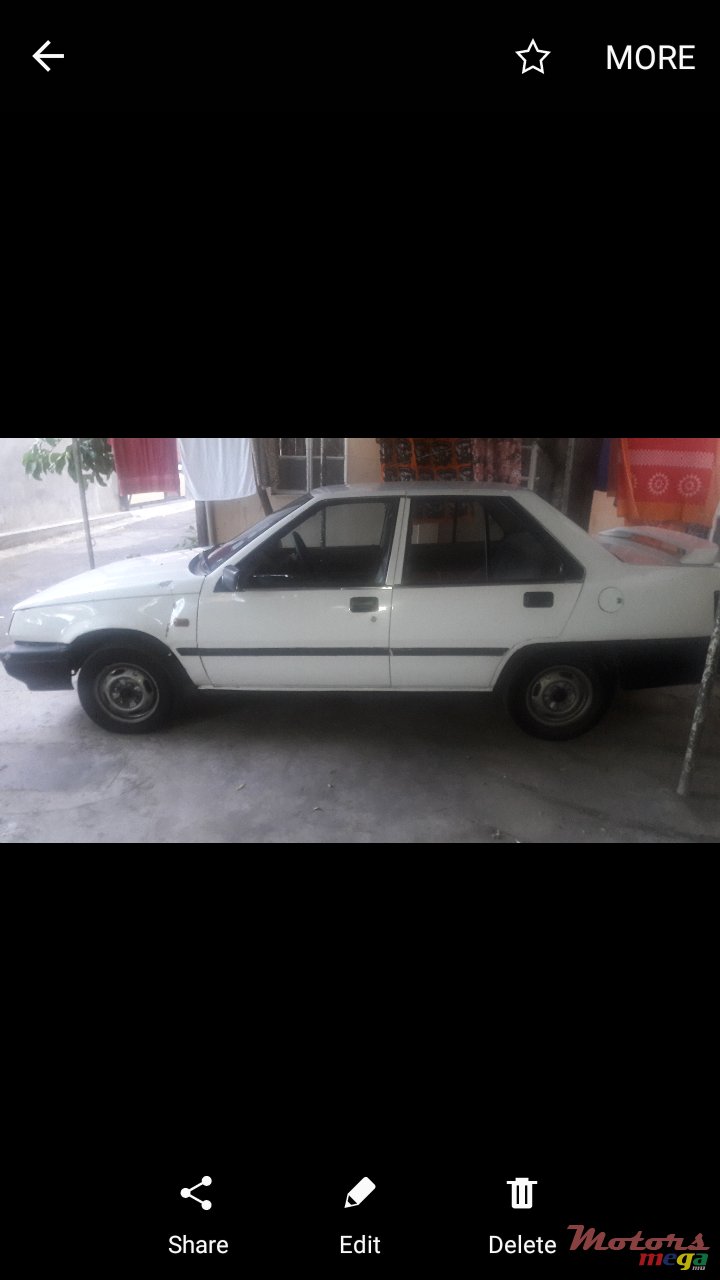 1988' Mitsubishi Lancer photo #1