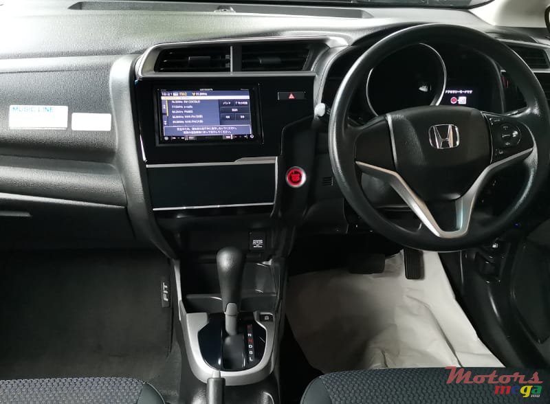 2019' Honda Fit photo #2