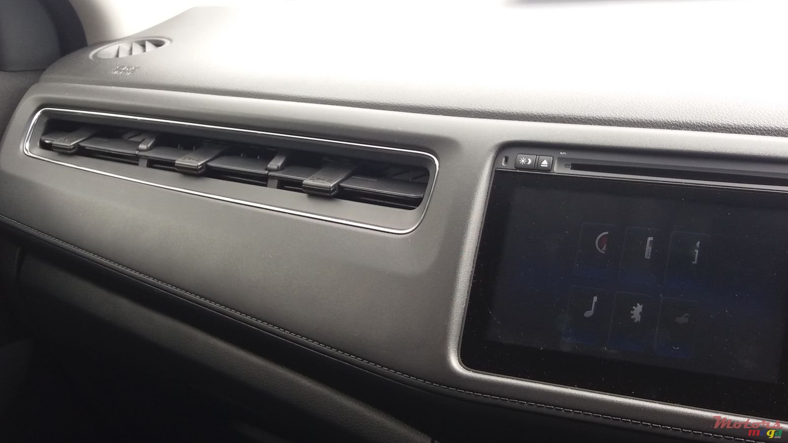 2014' Honda photo #3