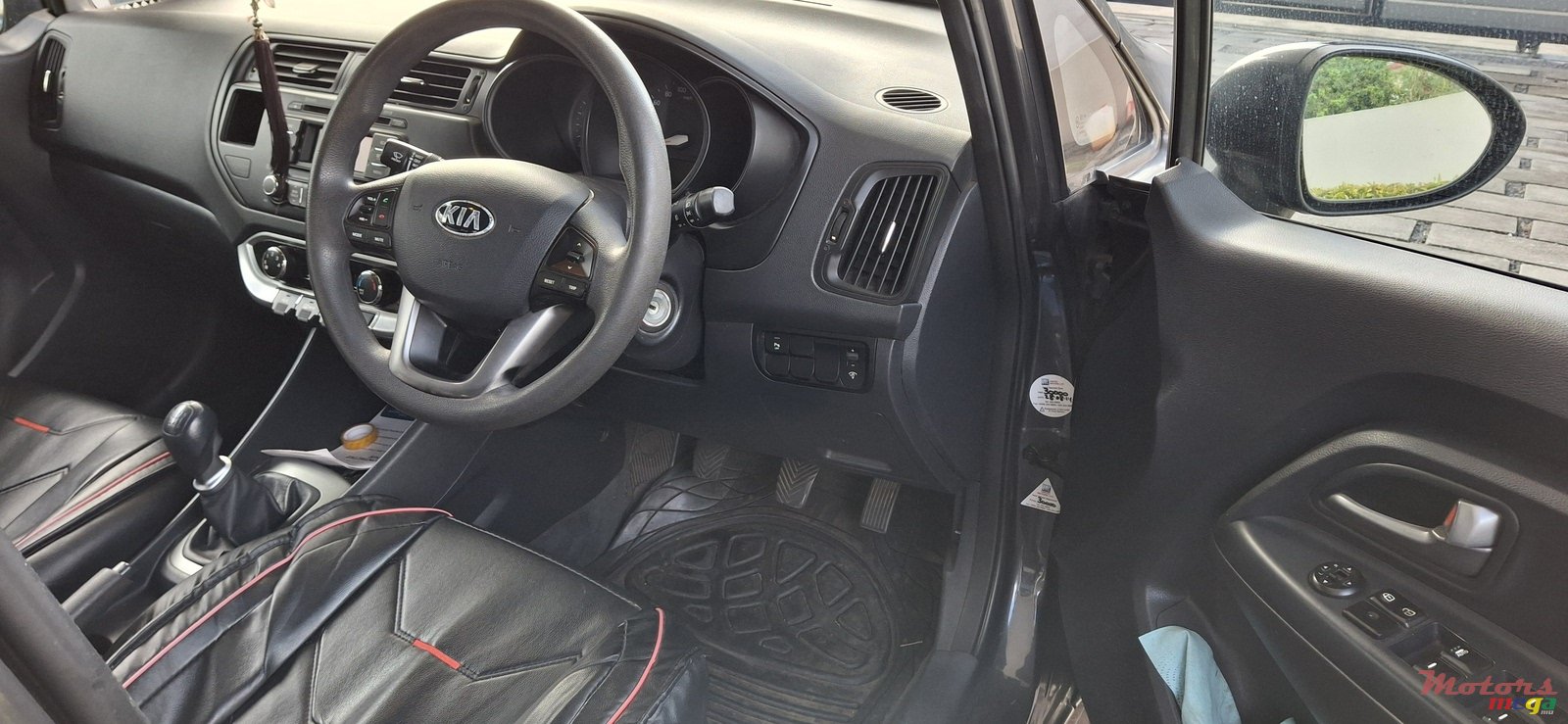 2014' Kia Rio photo #4