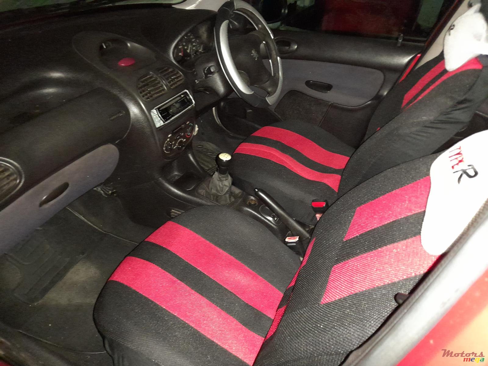 2000' Peugeot 206 photo #2