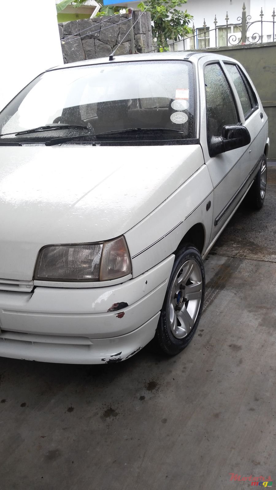 1994' Renault Clio photo #3