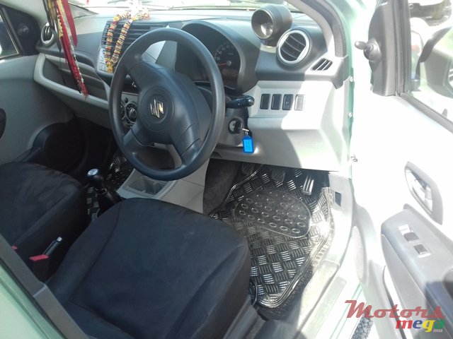 2010' Suzuki Celerio photo #5