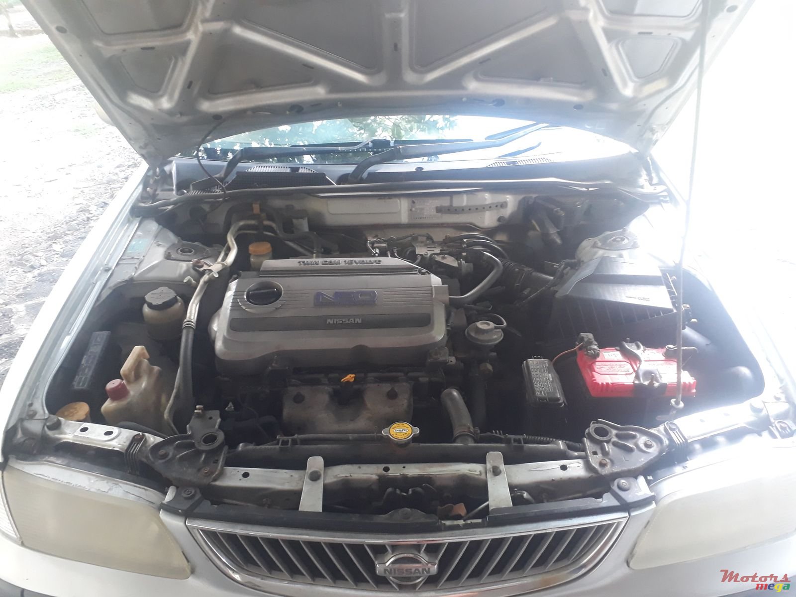 1999' Nissan photo #1