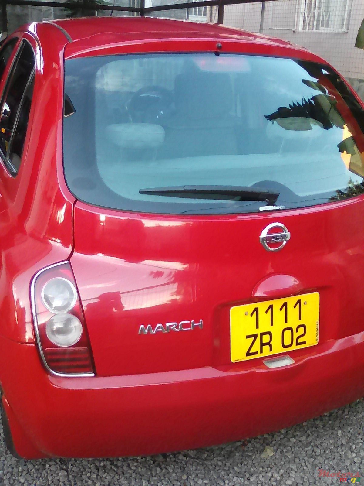 2002' Nissan photo #1