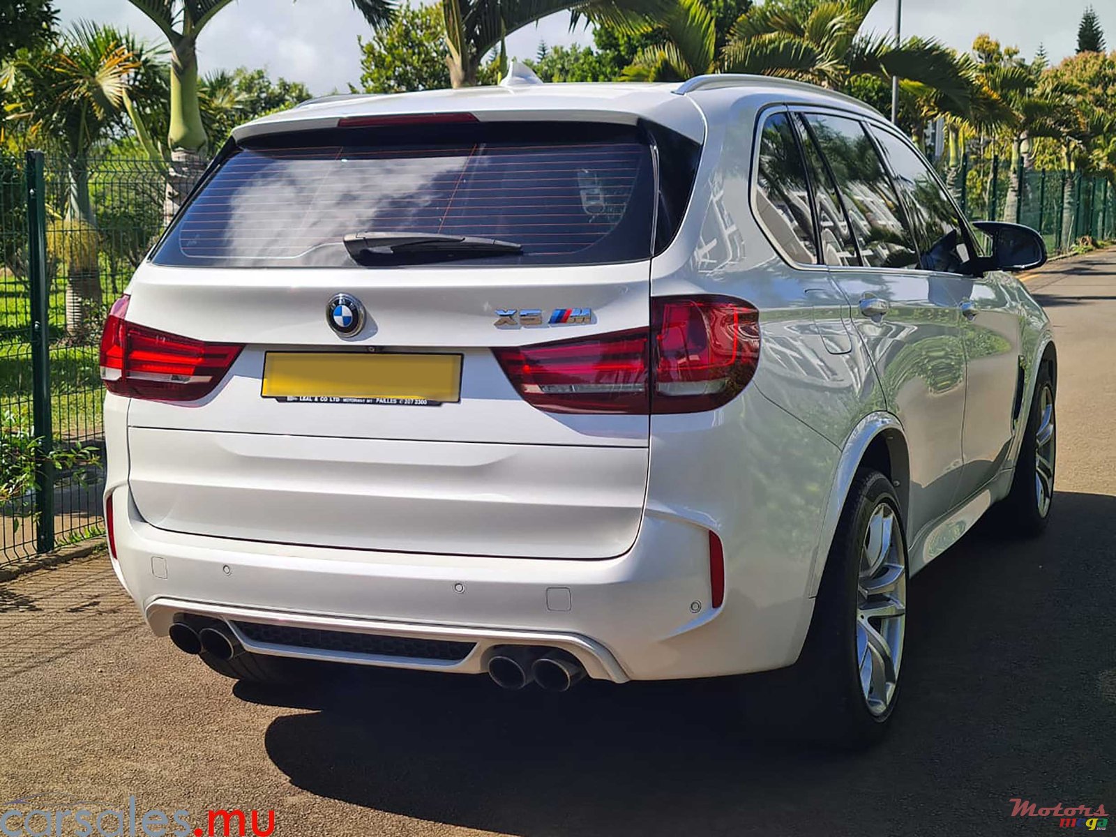 2015' BMW X5 4.4 Twin Power Turbo XDrive photo #4