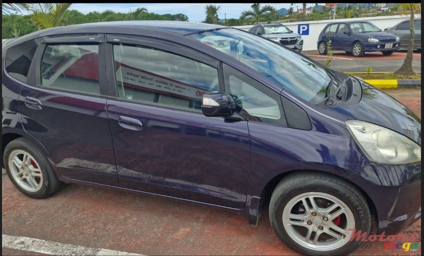 2008' Honda Fit photo #1