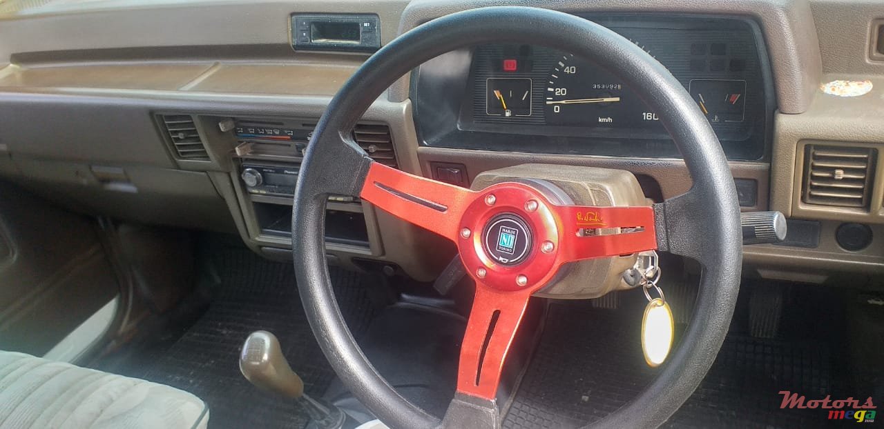 1998' Mitsubishi L 200 photo #5