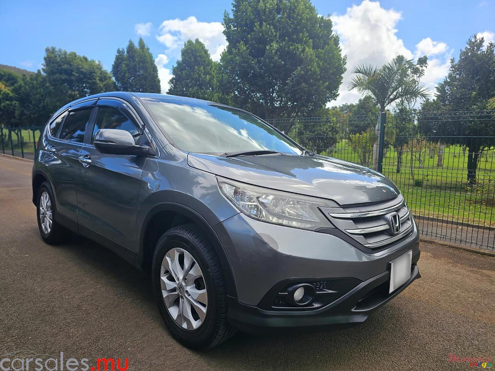 2013' Honda CR-V 2.0 photo #2