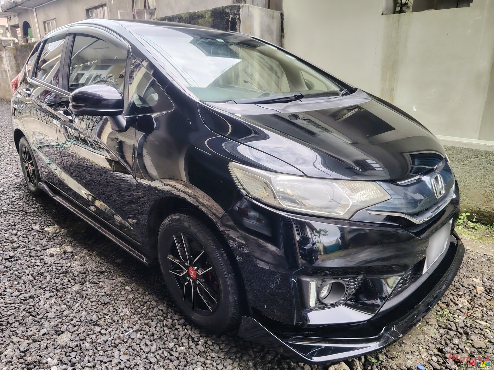 2015' Honda Fit essence auto photo #1