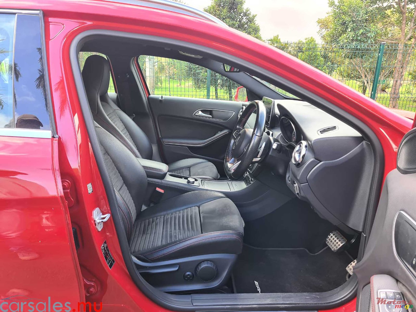 2017' Mercedes-Benz GLA 200 AMG photo #5