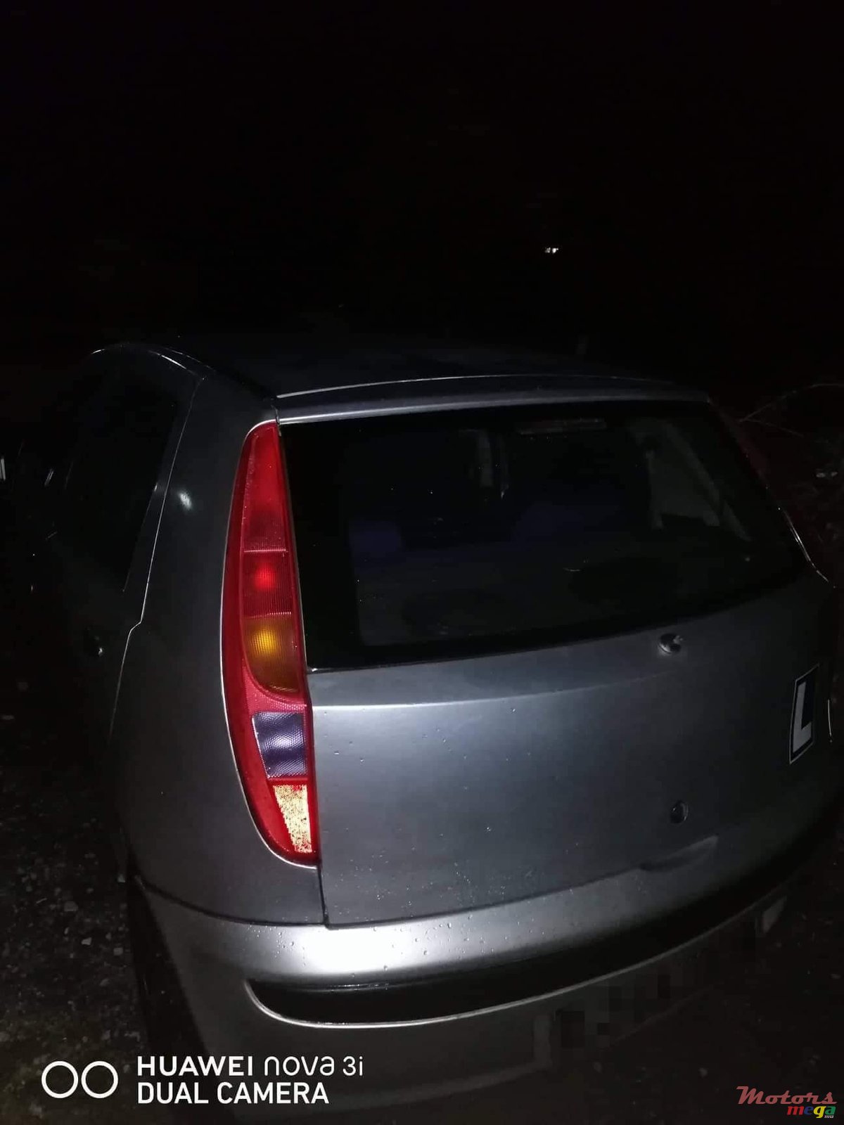 2002' Fiat Punto photo #1