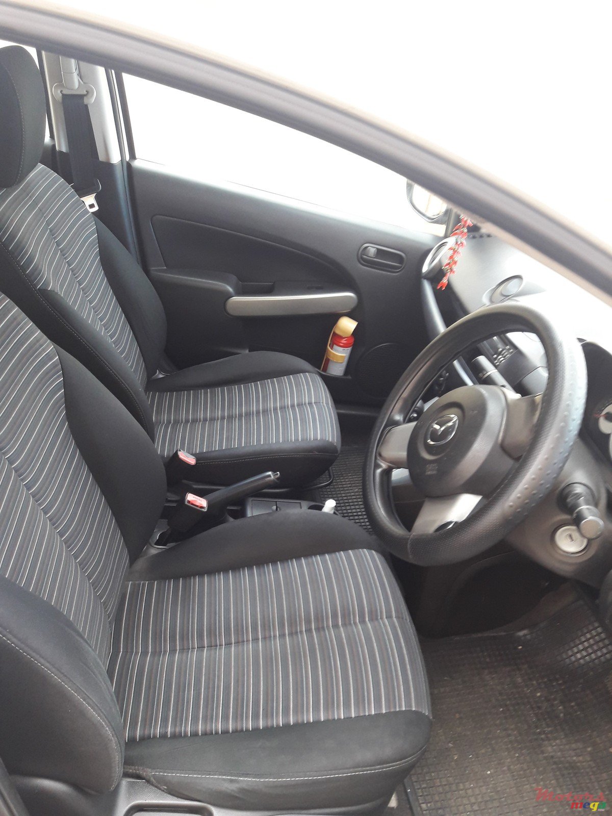 2008' Mazda Demio photo #4