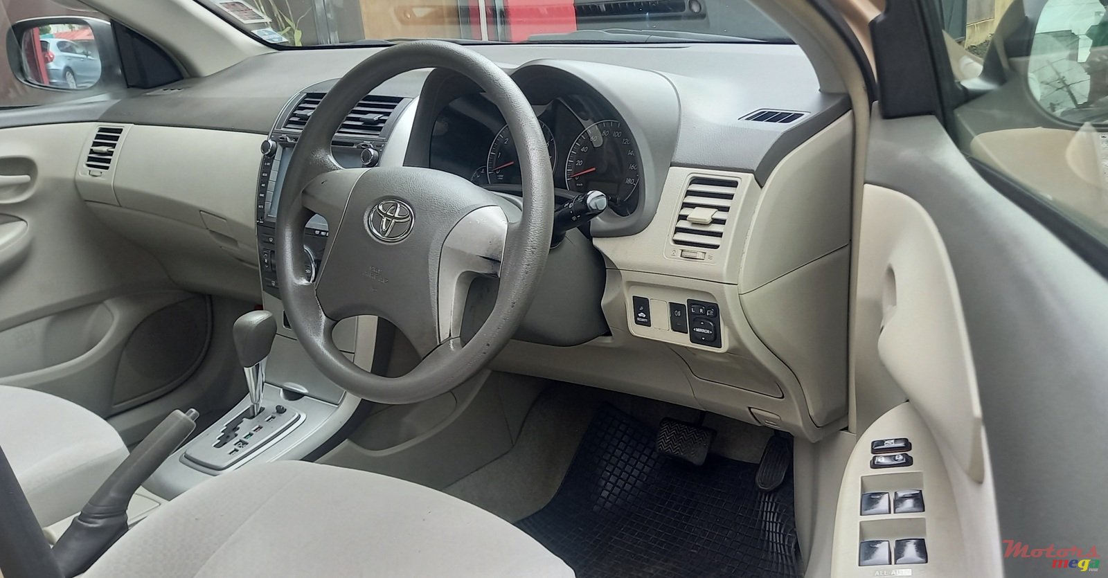 2011' Toyota Axio photo #5