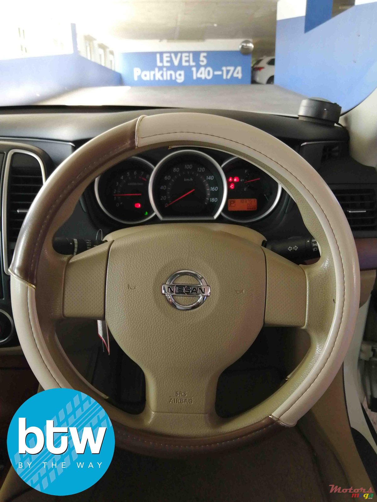 2011' Nissan Bluebird Sylphy photo #5