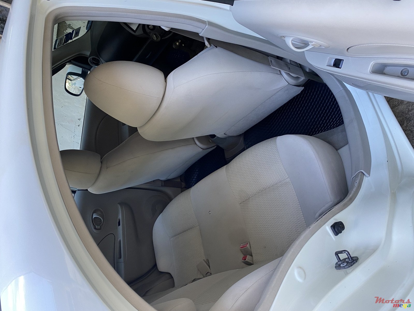 2013' Nissan March Ak13 photo #5