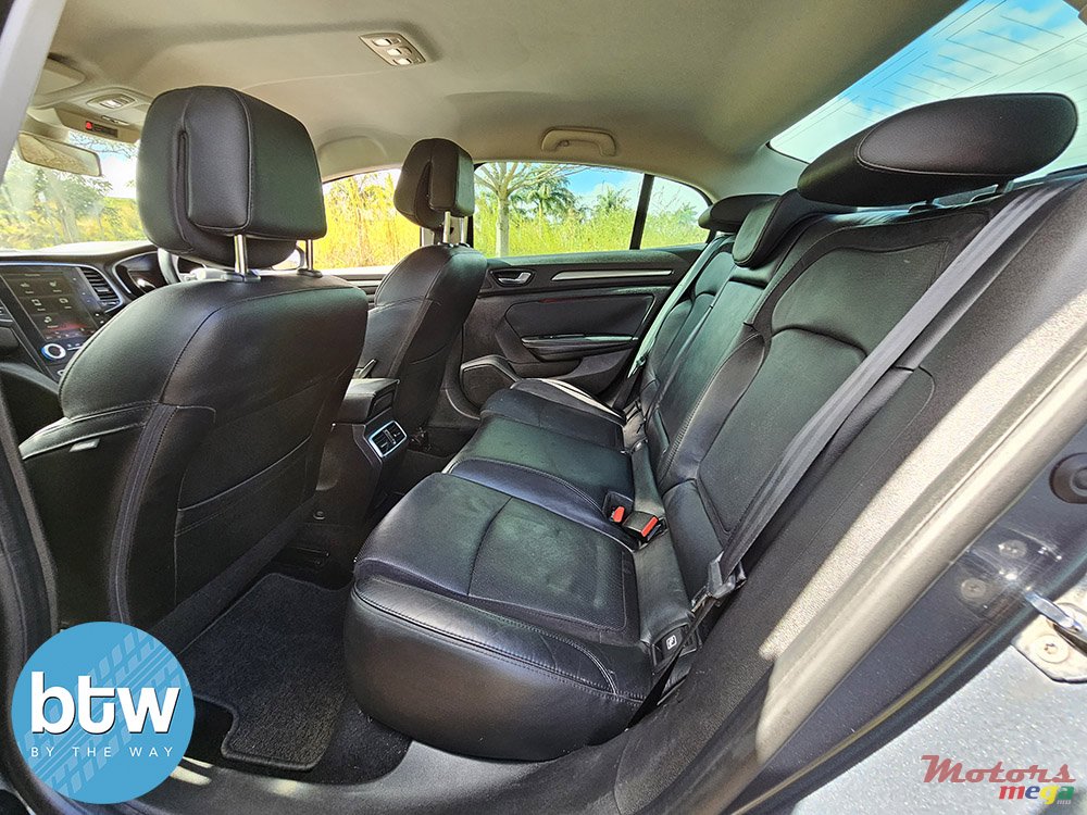 2017' Renault Megane photo #6