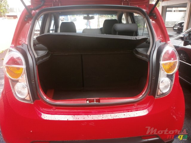 2011' Chevrolet Spark LS photo #4