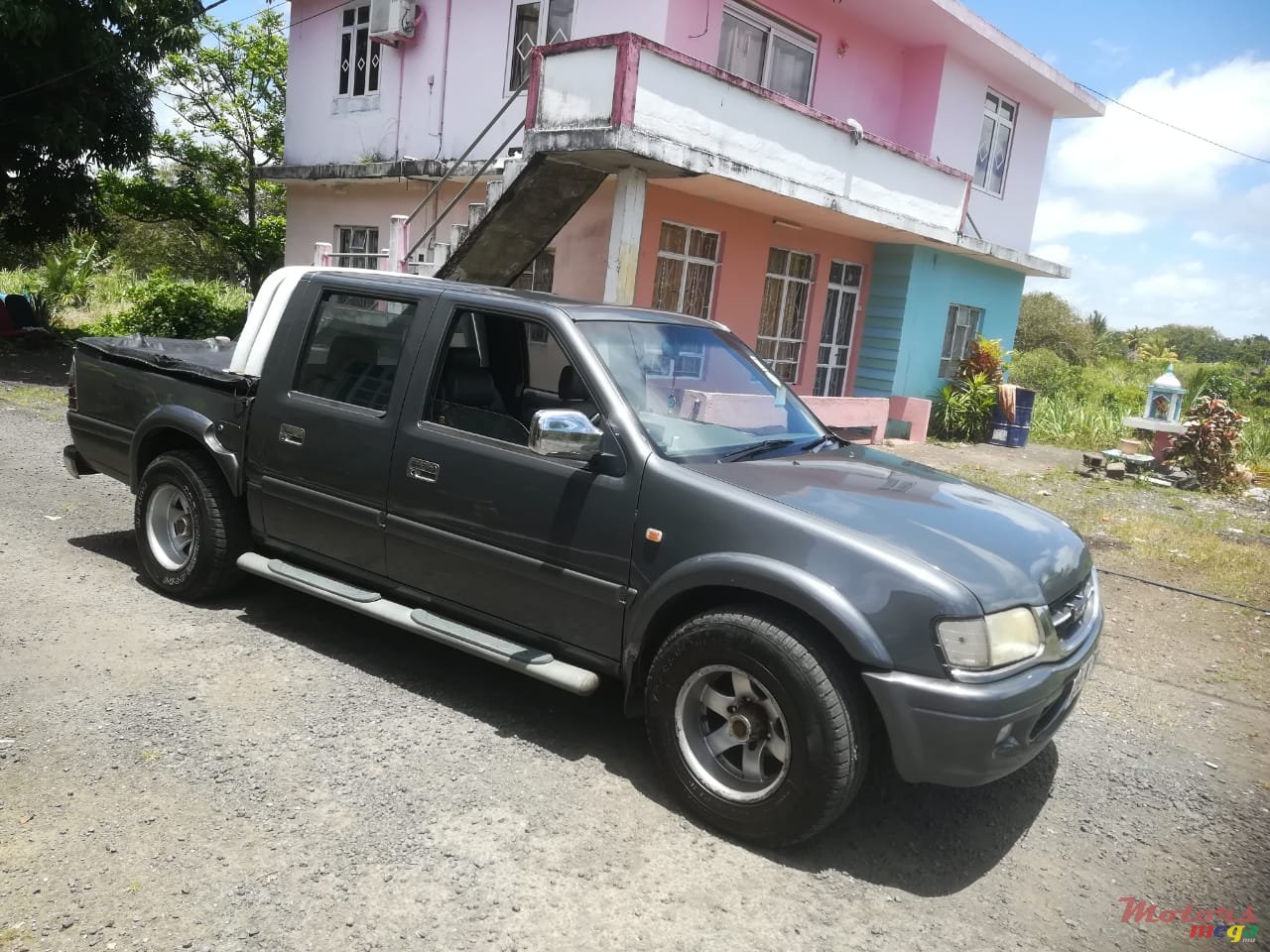 1998' Isuzu D-Max Alloy wheels photo #1