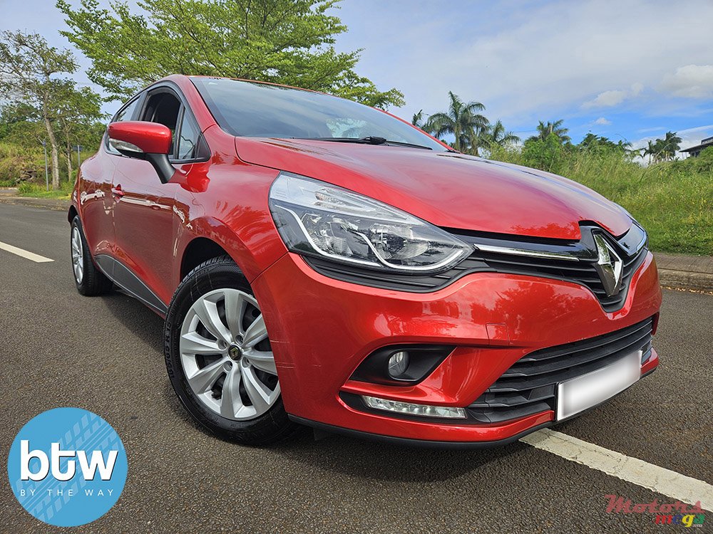 2019' Renault Clio 4 Tce photo #1