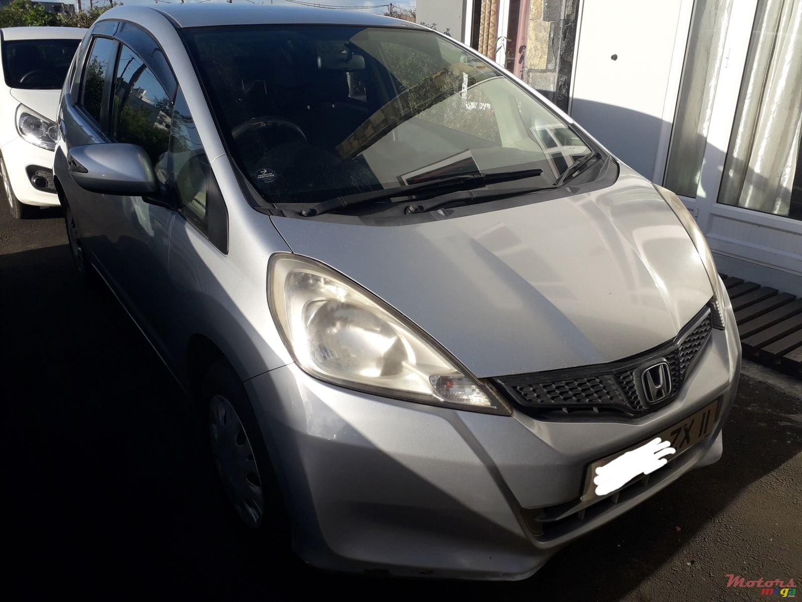 2011' Honda Fit Automatic photo #2