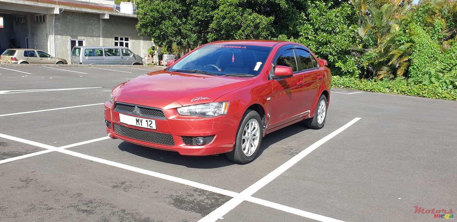 2012' Mitsubishi Lancer Ex photo #1