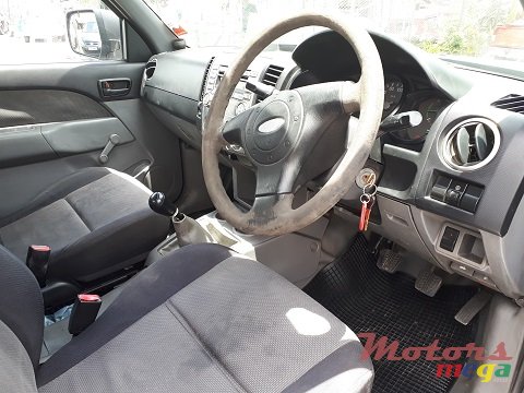 2007' Ford Ranger 4X2 photo #6