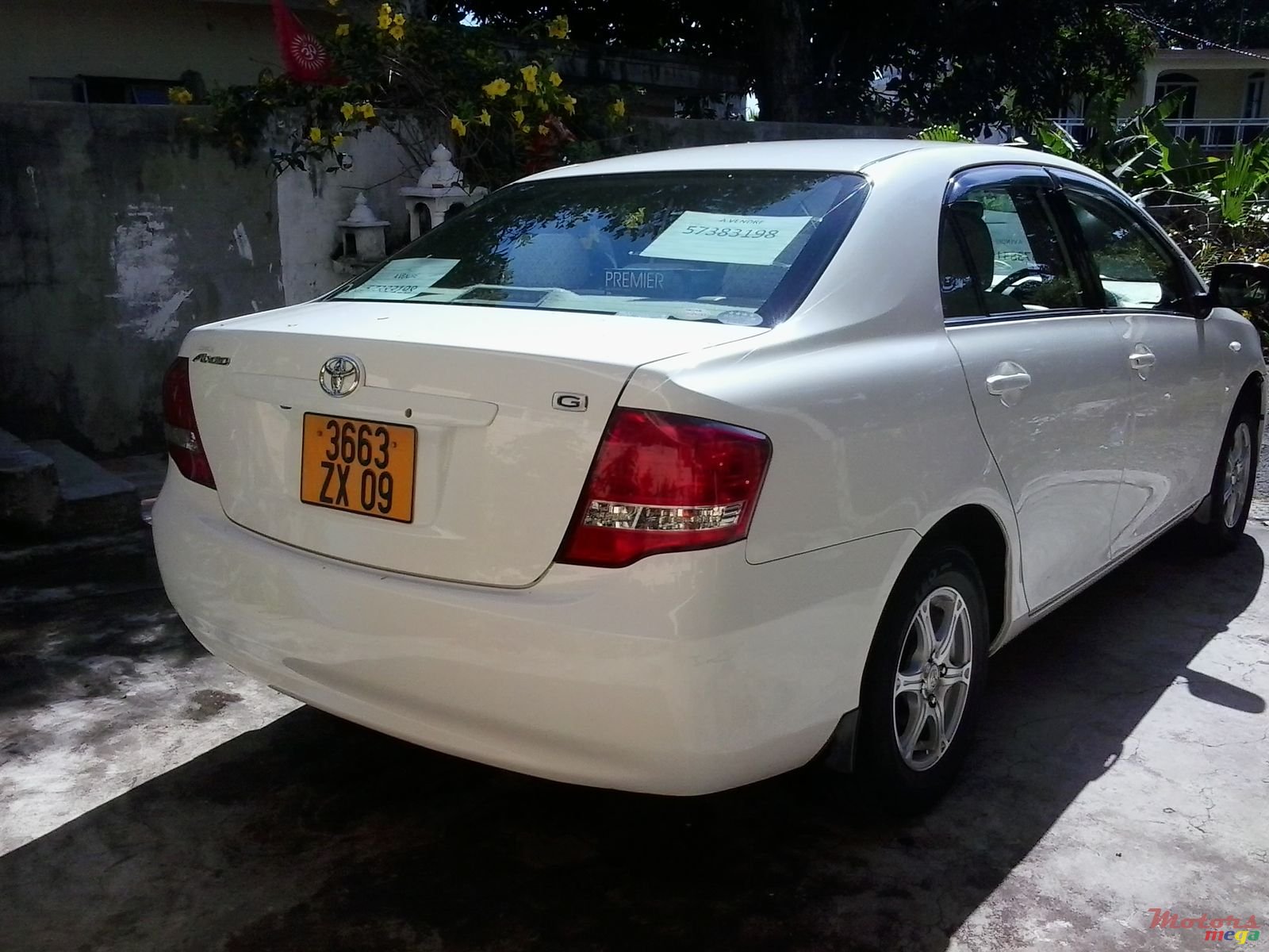 2009' Toyota Axio photo #5