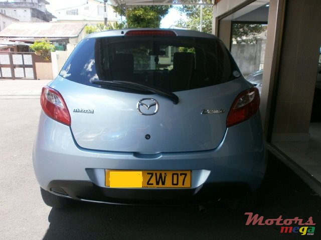 2007' Mazda Demio photo #2