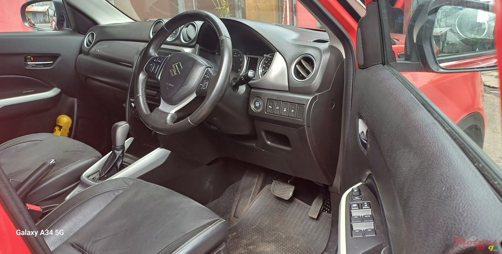 2017' Suzuki Vitara photo #5