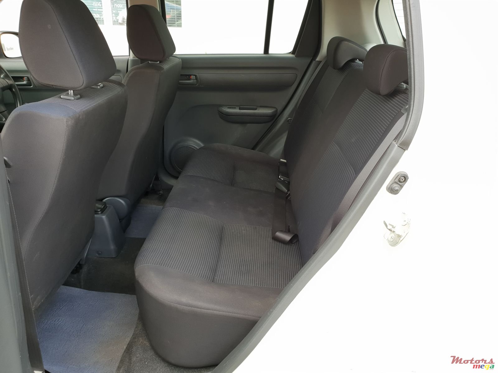 2013' Suzuki Celerio photo #4