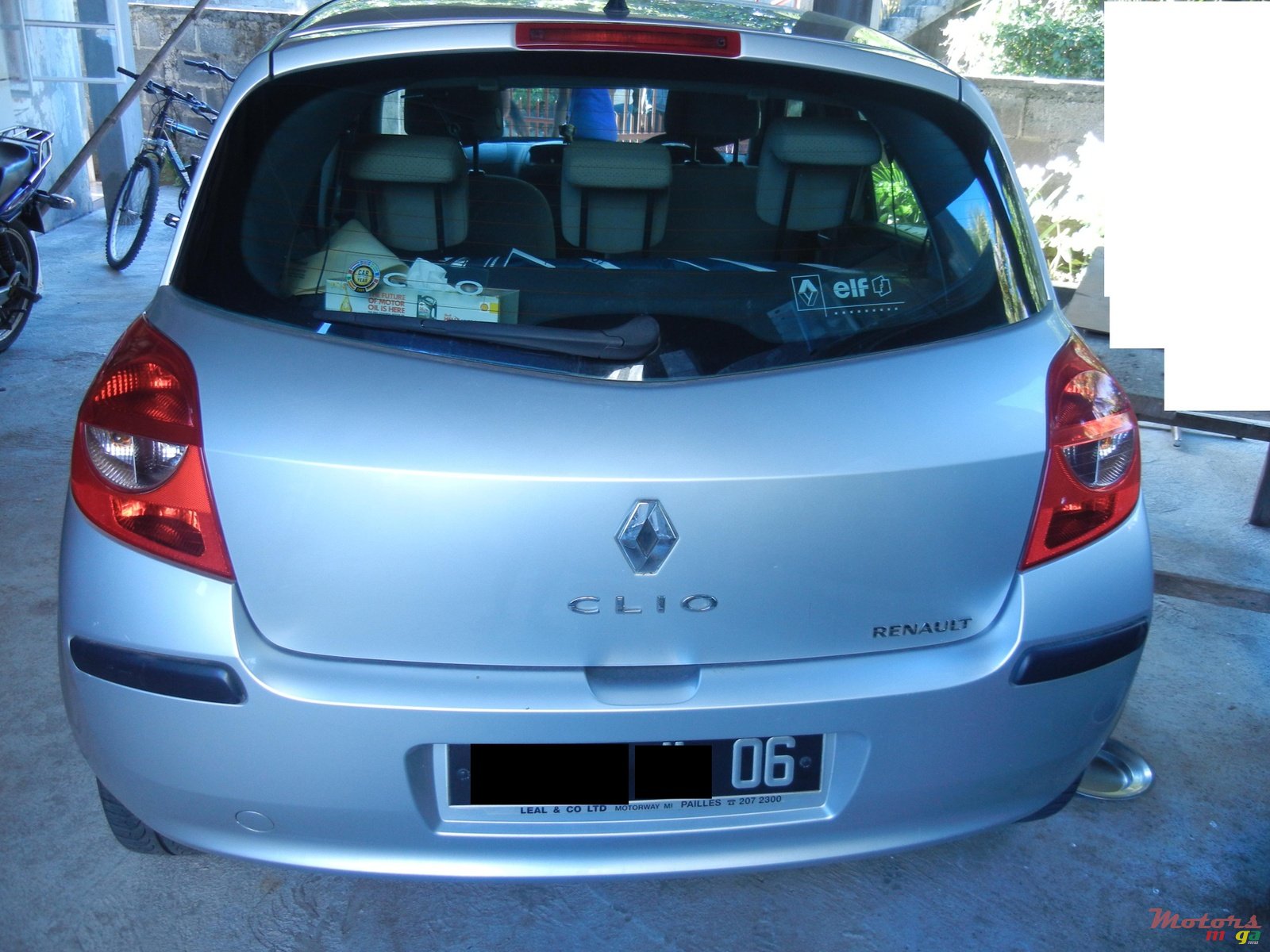 2006' Renault 3 photo #2