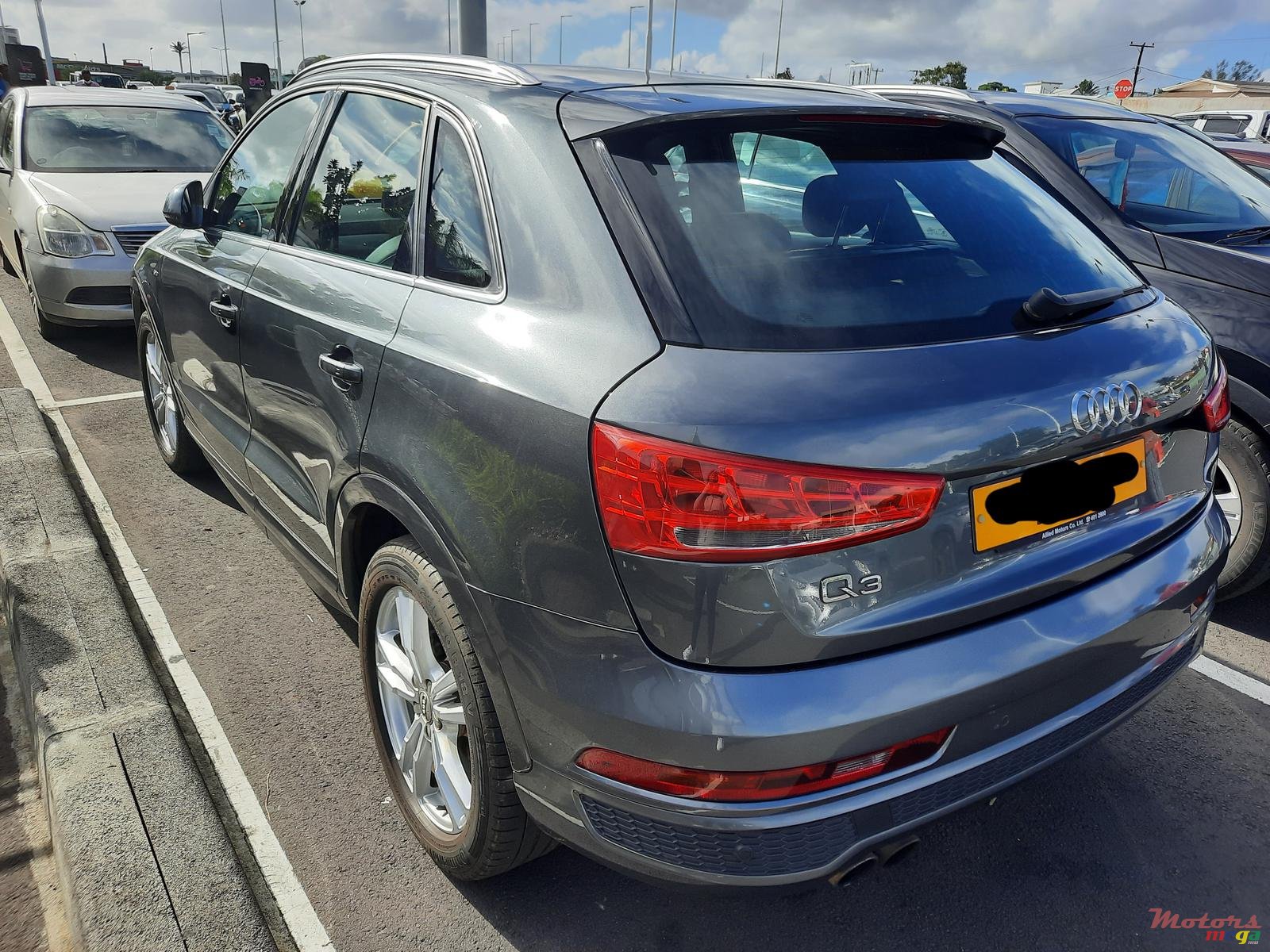2019' Audi Q3 Sports line photo #3