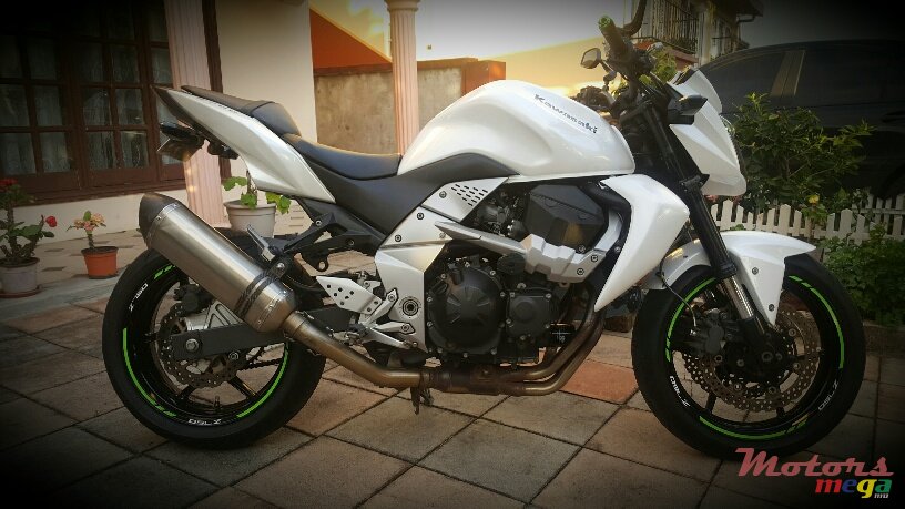 2010' Kawasaki Z750 photo #3