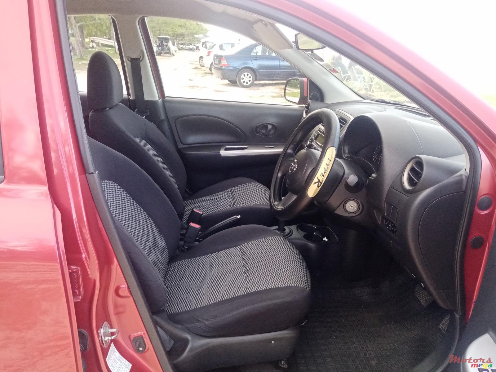 2015' Nissan Micra photo #6