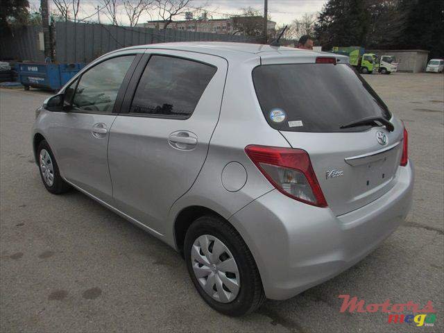 2014' Toyota Vitz F Edition photo #2