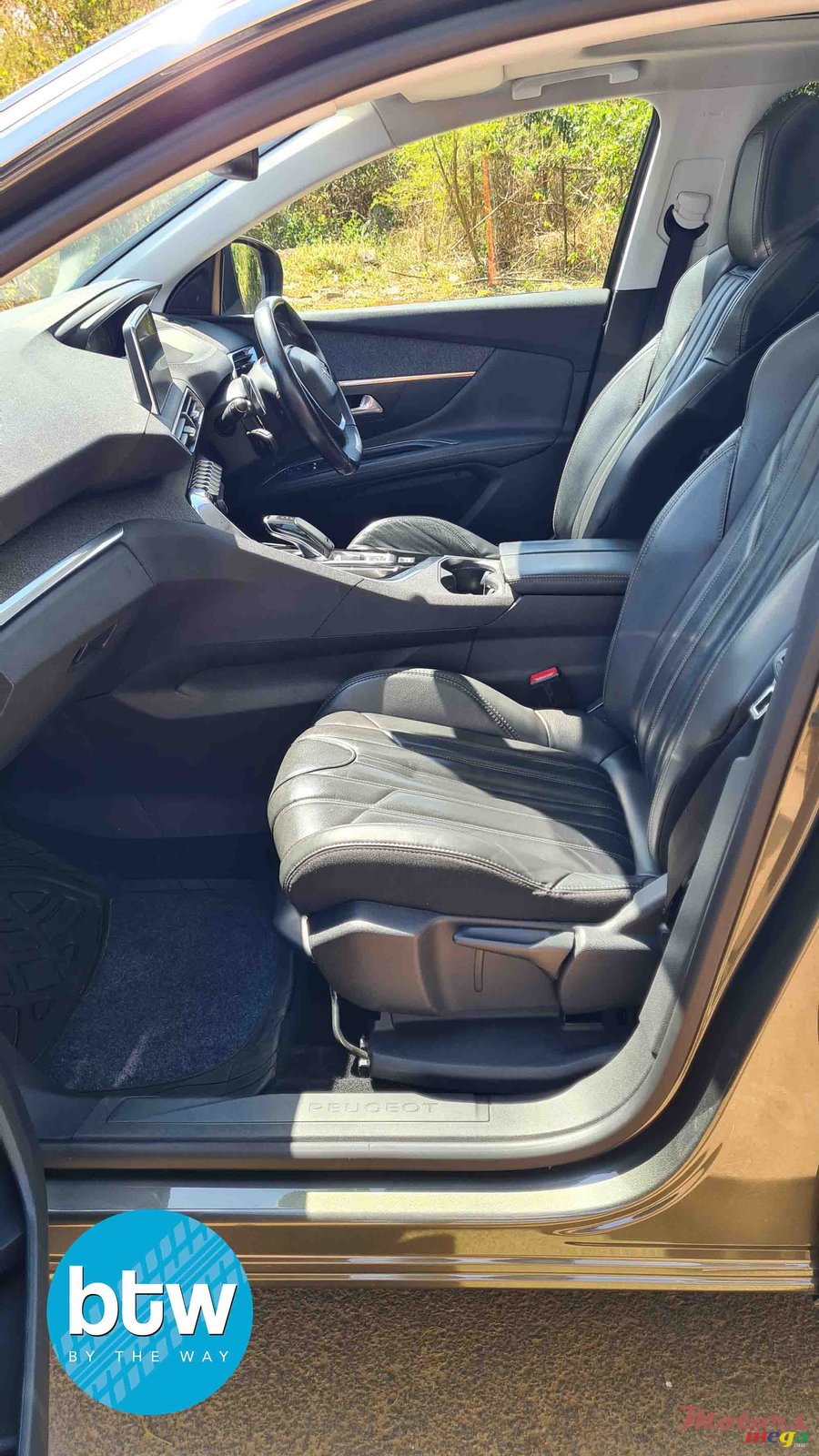 2017' Peugeot 3008 photo #5