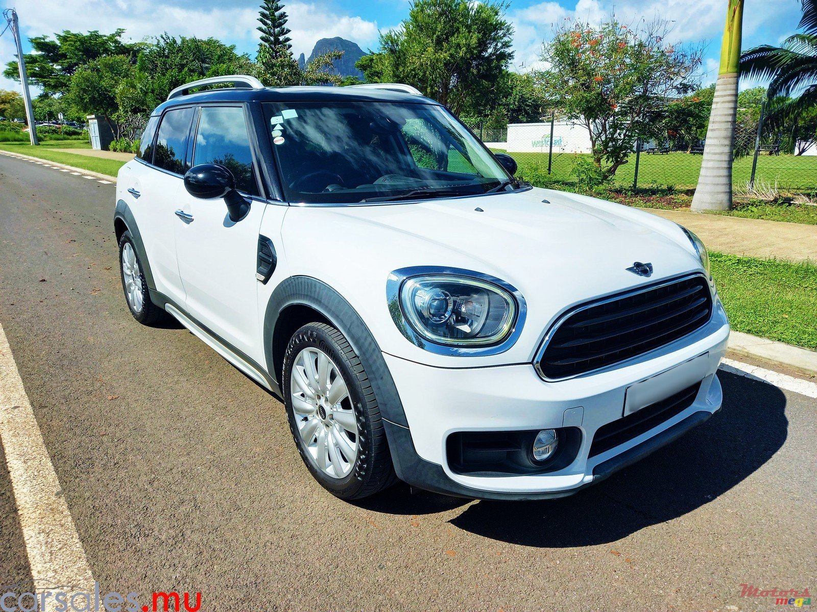2017' MINI Cooper Countryman 1.5 photo #2