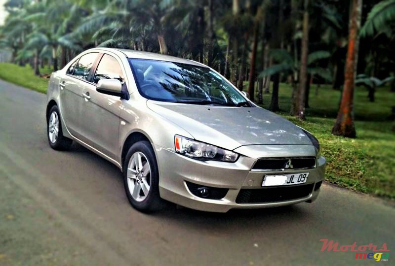 2009' Mitsubishi Lancer Ex Automatic photo #1