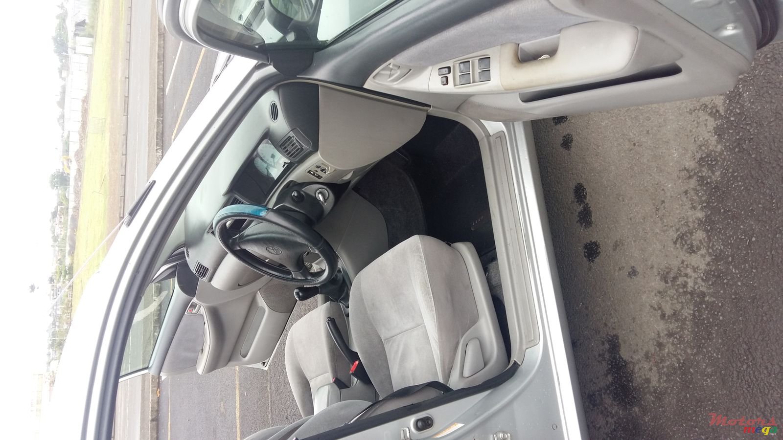 2002' Toyota Corolla photo #4