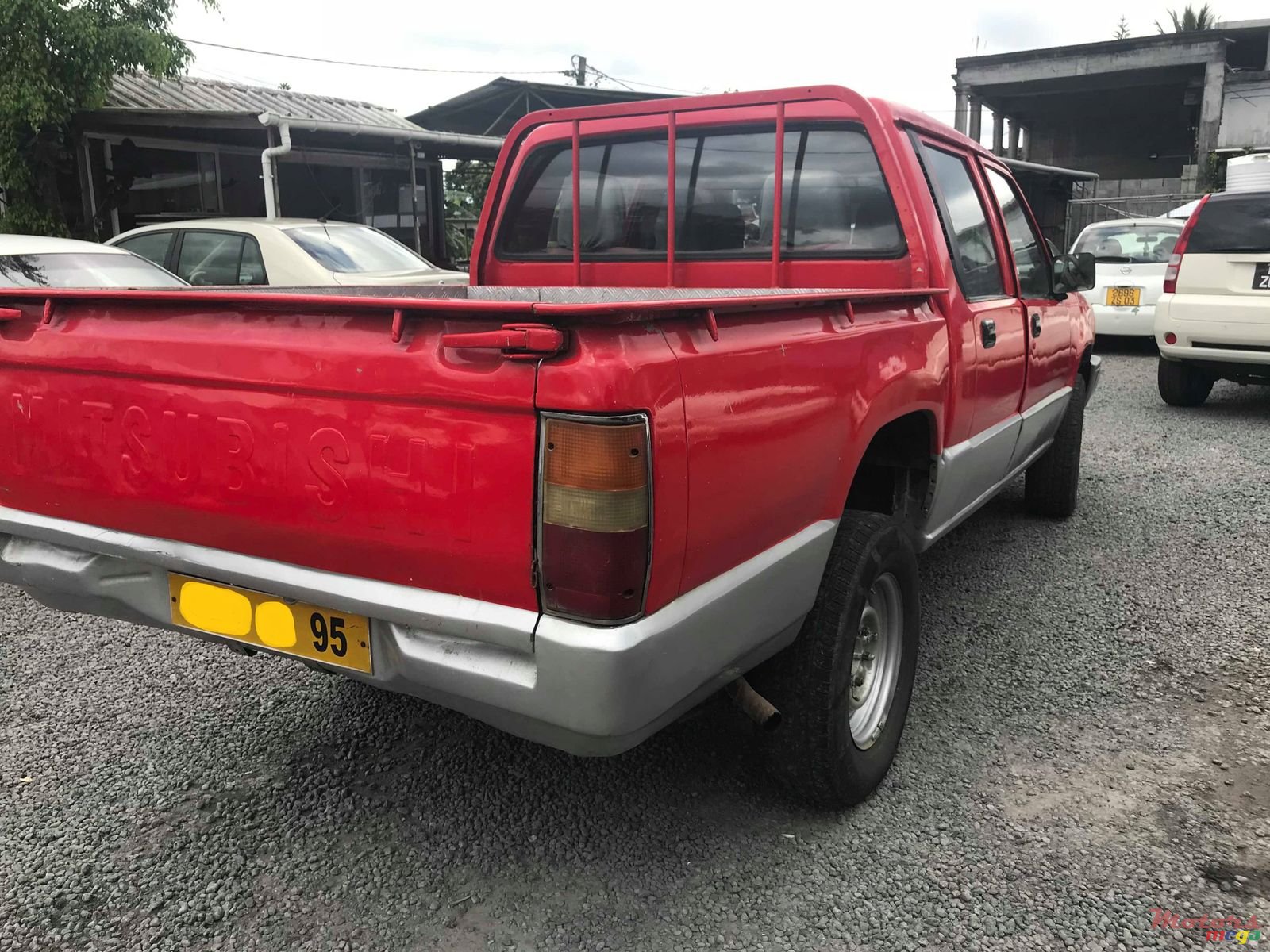 1995' Mitsubishi L 200 photo #2