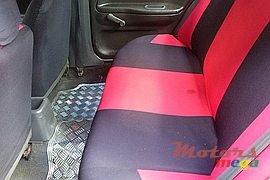 1997' Mitsubishi Lancer GLX photo #5