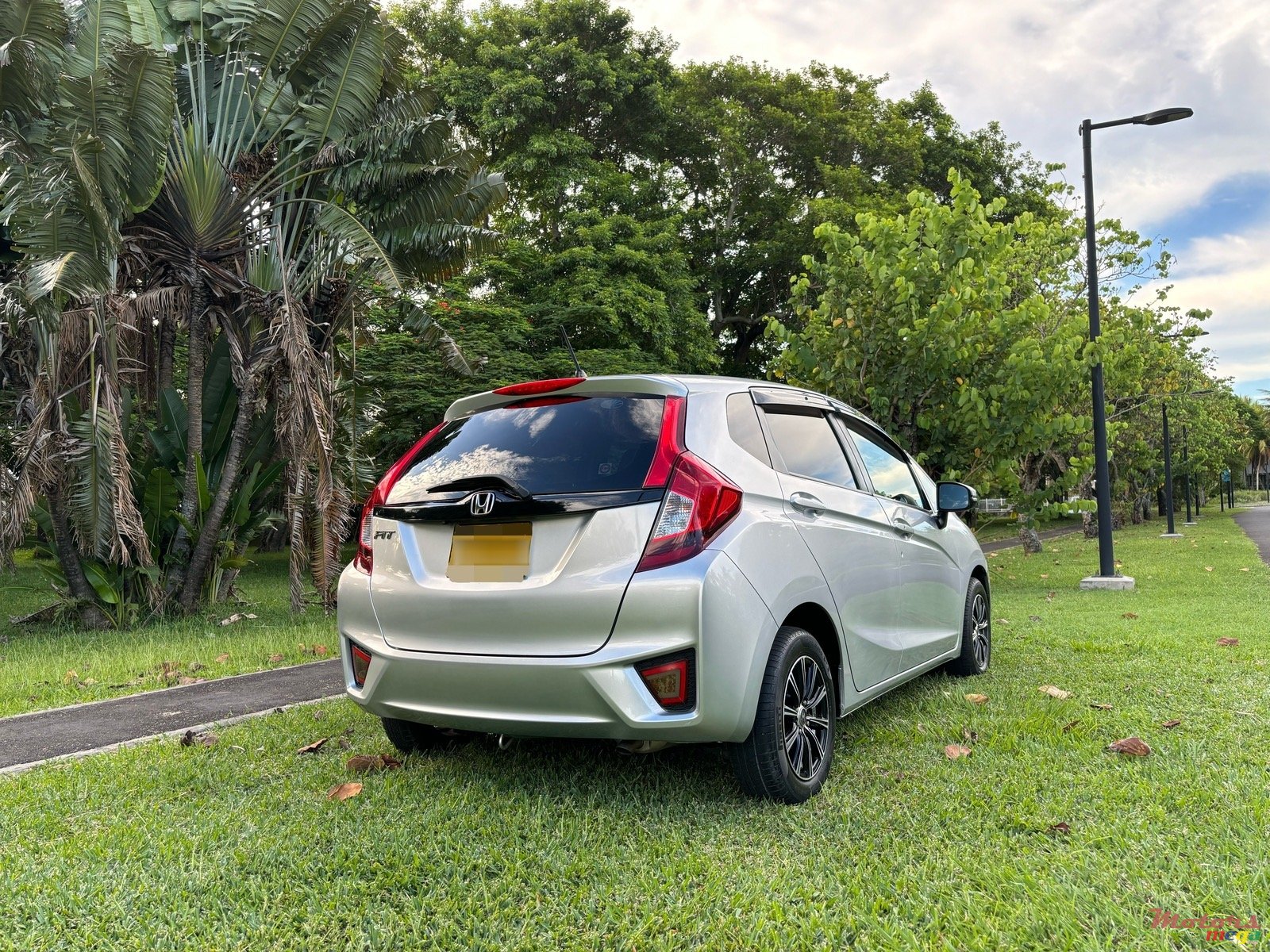 2016-honda-fit-for-sale-grand-baie-mauritius