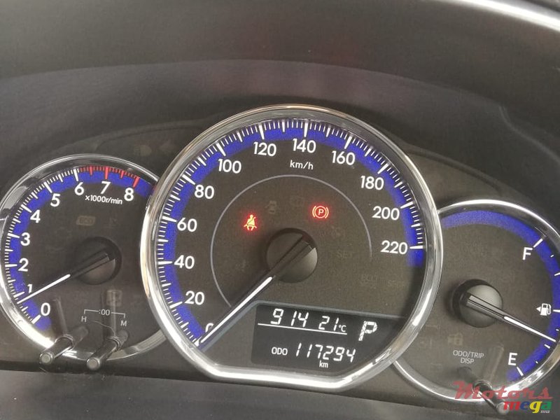 2019' Toyota Yaris OEM photo #4