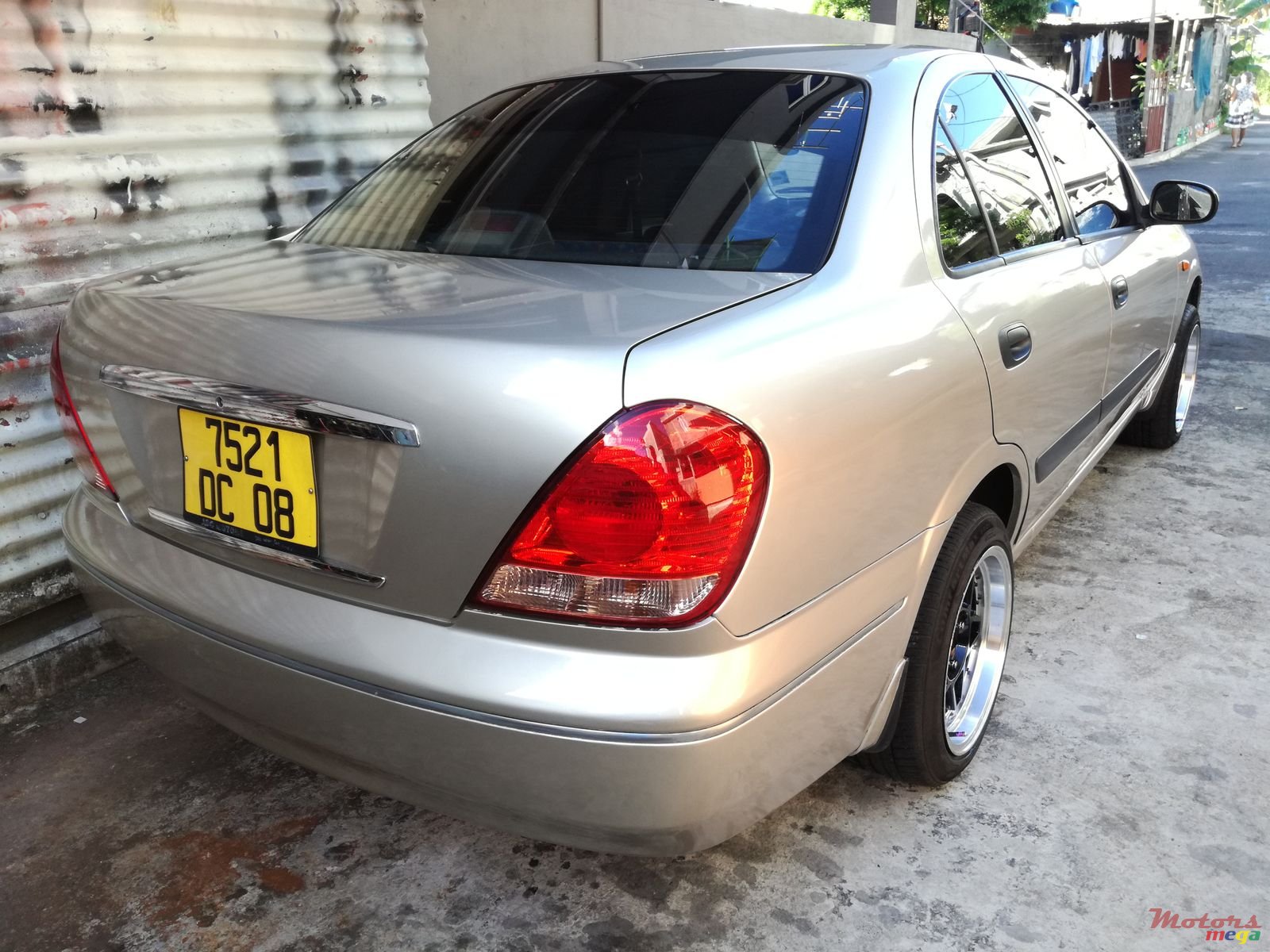 2008' Nissan Almera photo #2